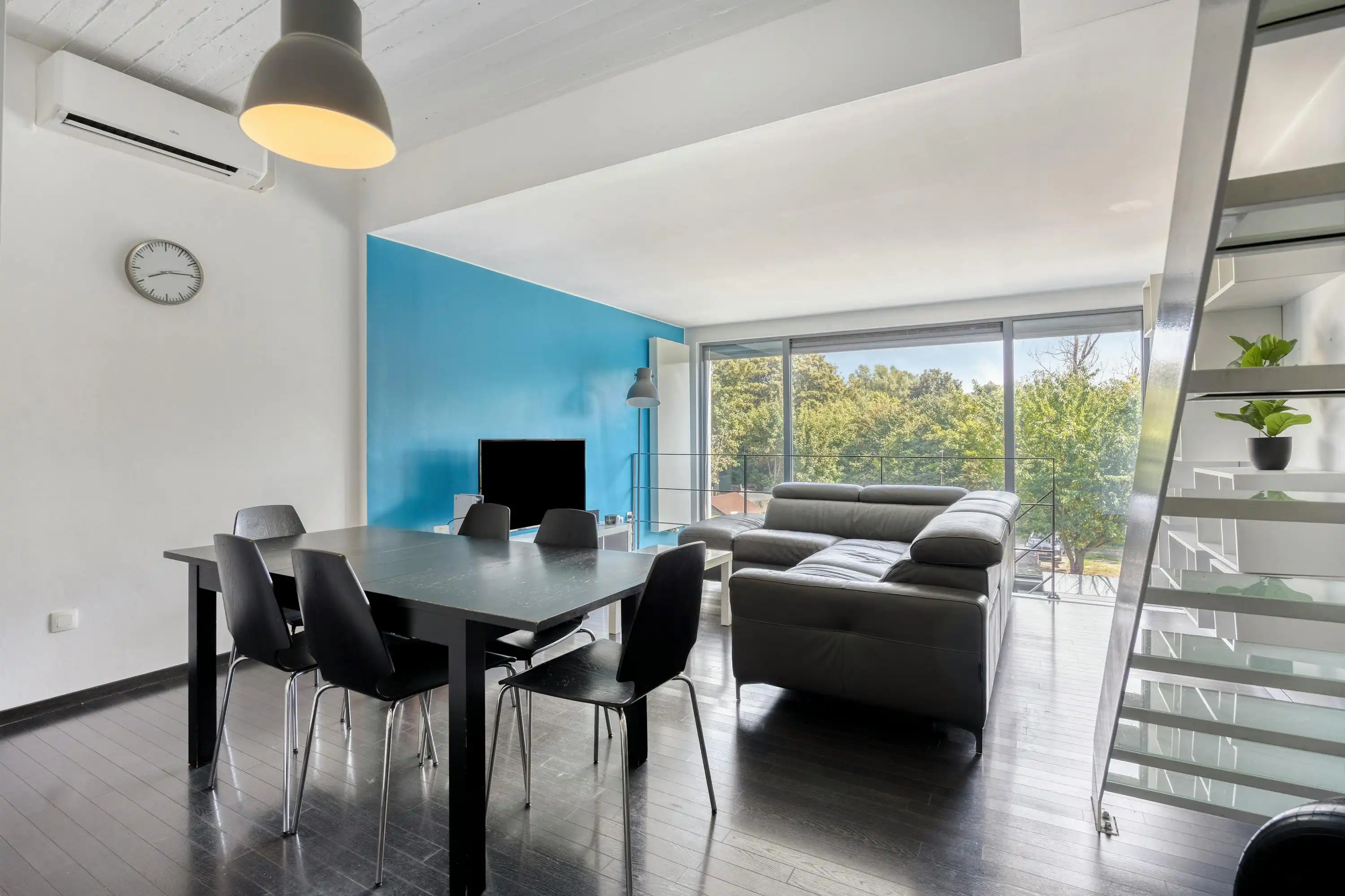 Huis met 4 slaapkamers en grote tuin te koop in Niel foto 2