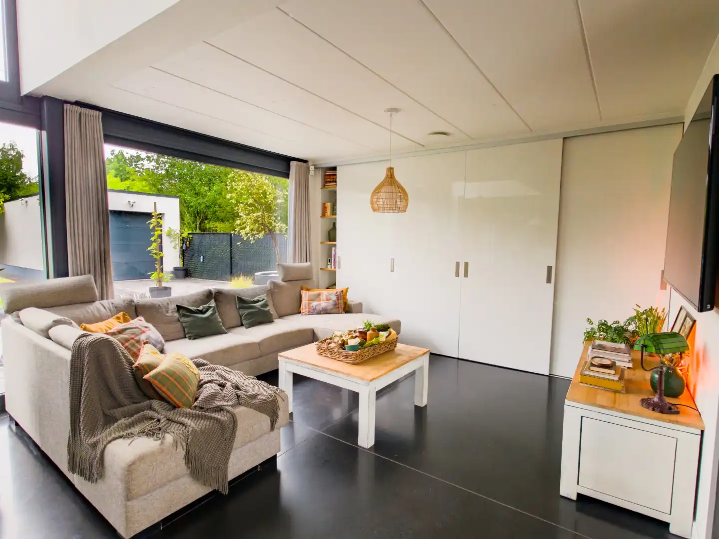 Moderne ENERGIEZUINIGE villa op toplocatie nabij het Albertkanaal foto 4