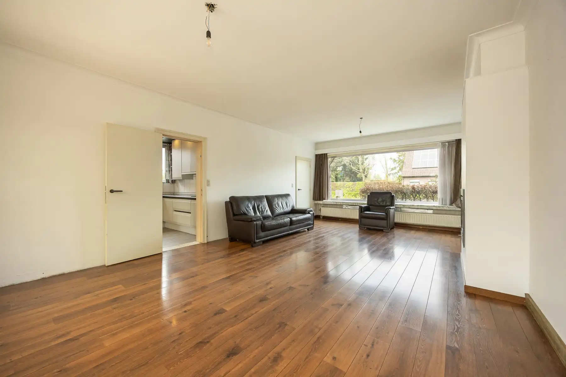 Ruime gezinswoning met tuin op topligging in Hoogstraten foto 8