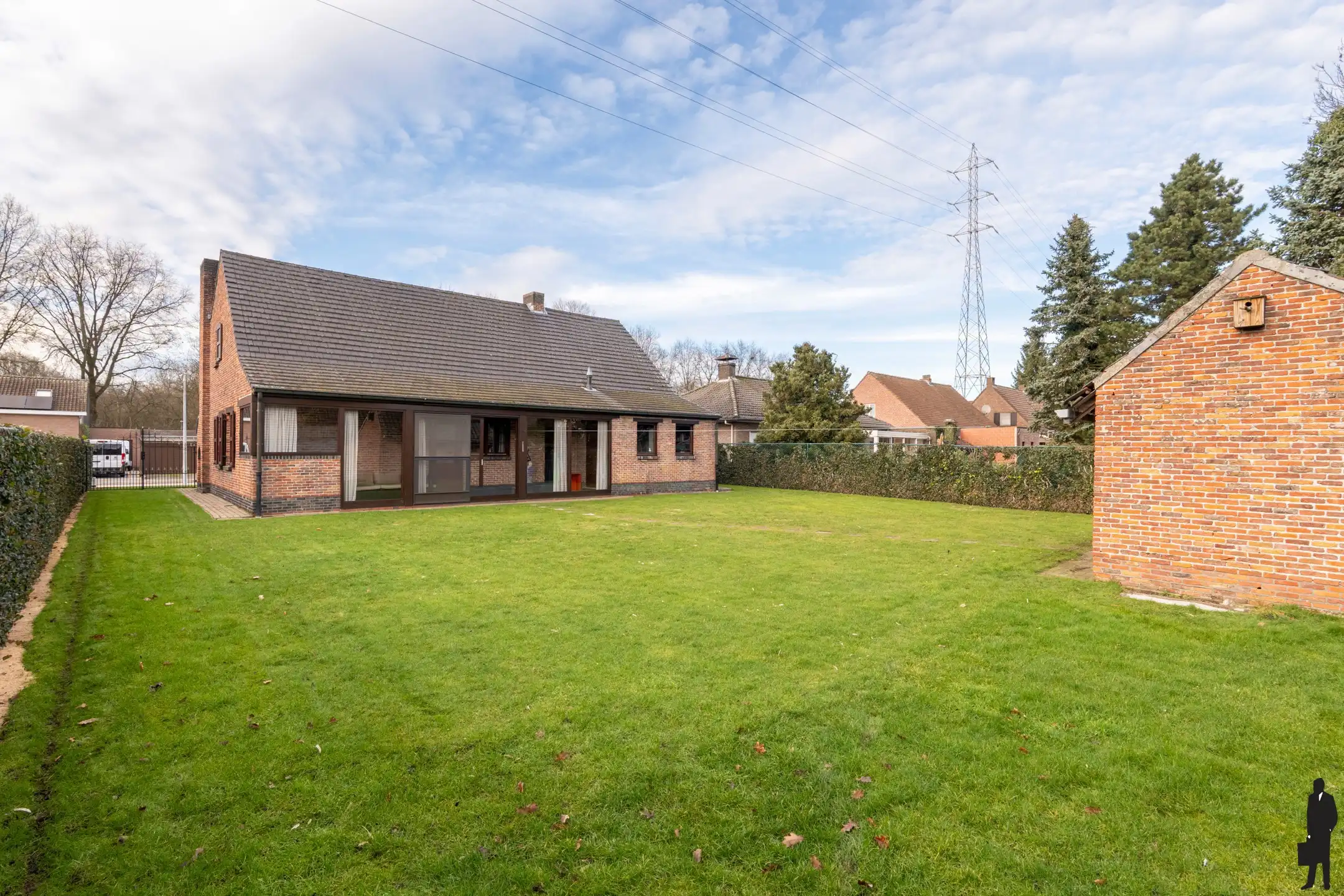 Vrijstaande woning met garage in doodlopende straat foto 19