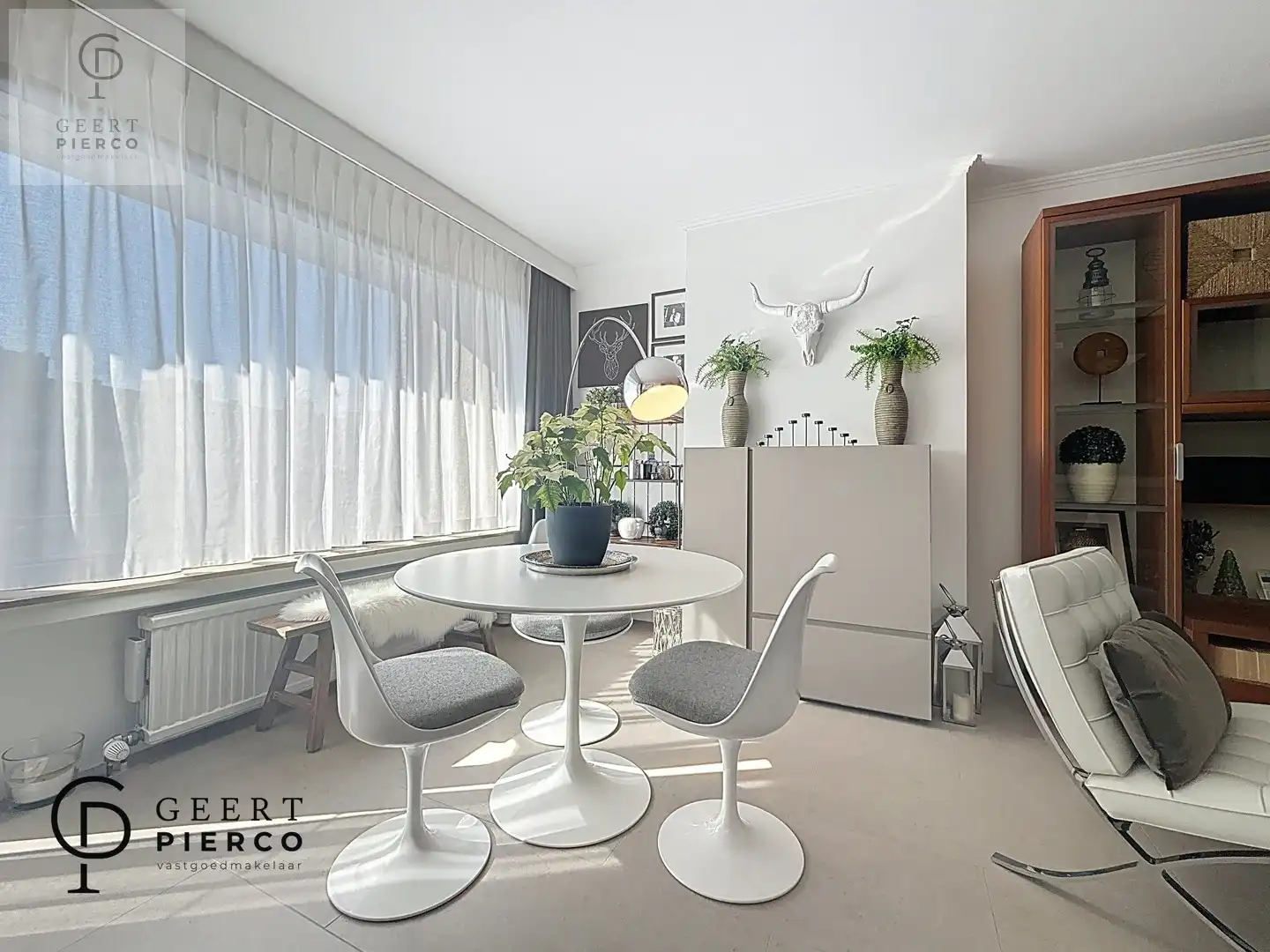 Prachtig gerenoveerd appartement foto 2