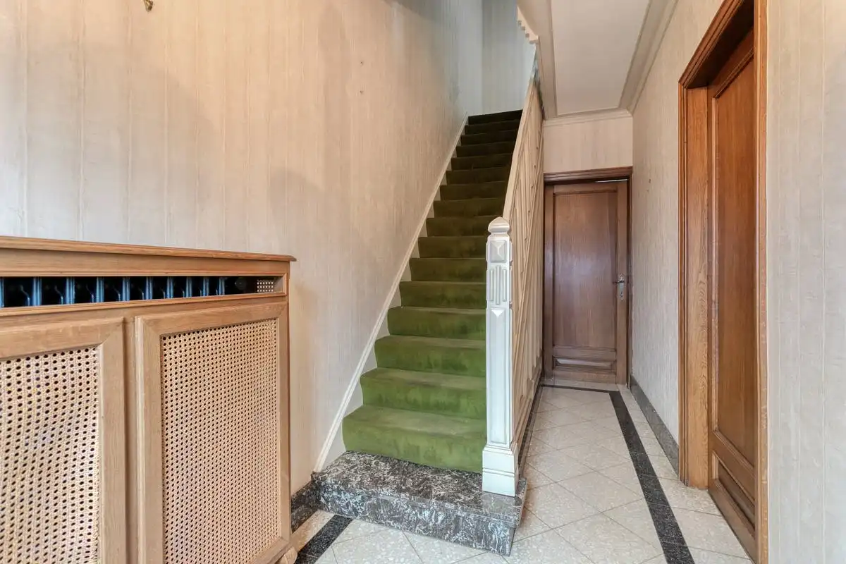 Unieke woning met atelier aan de Leie te koop in Harelbeke foto 8