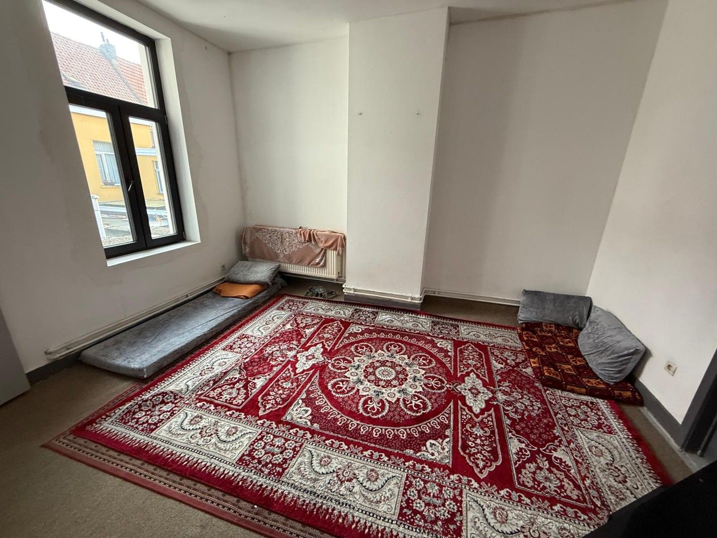 OPBRENGSTEIGENDOM - VERGUND 13 STUDIO'S foto 11