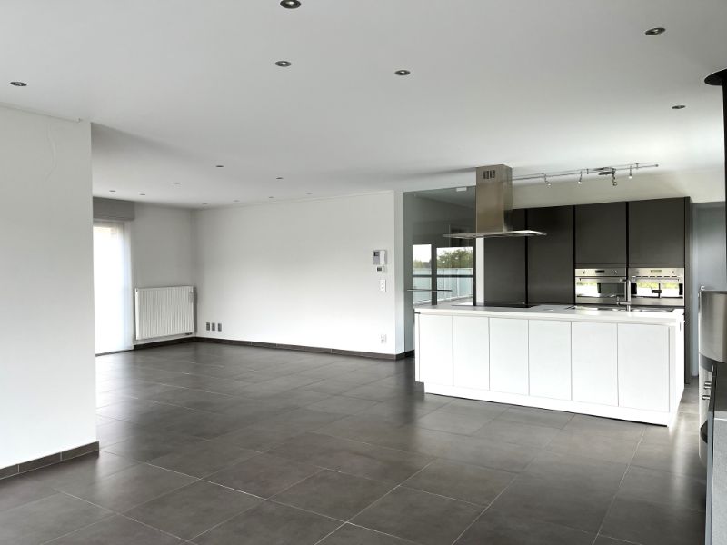 Luxe appartement met 3 slaapkamers en 2 terrassen foto 6