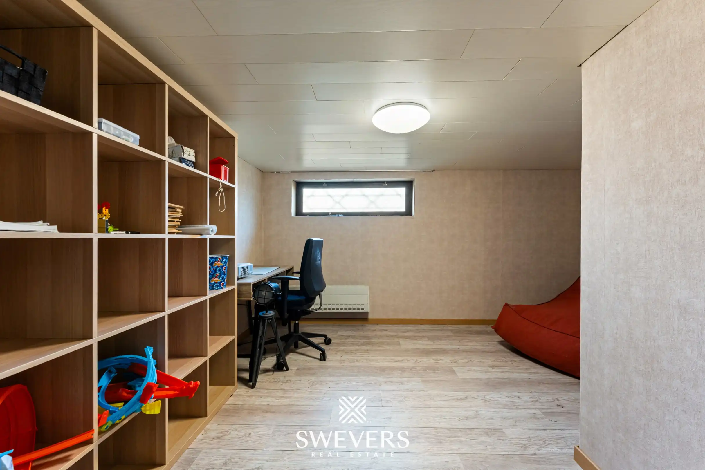 Instapklare splitlevelwoning met 5 slaapkamers rustige en centrale gelegen foto 18