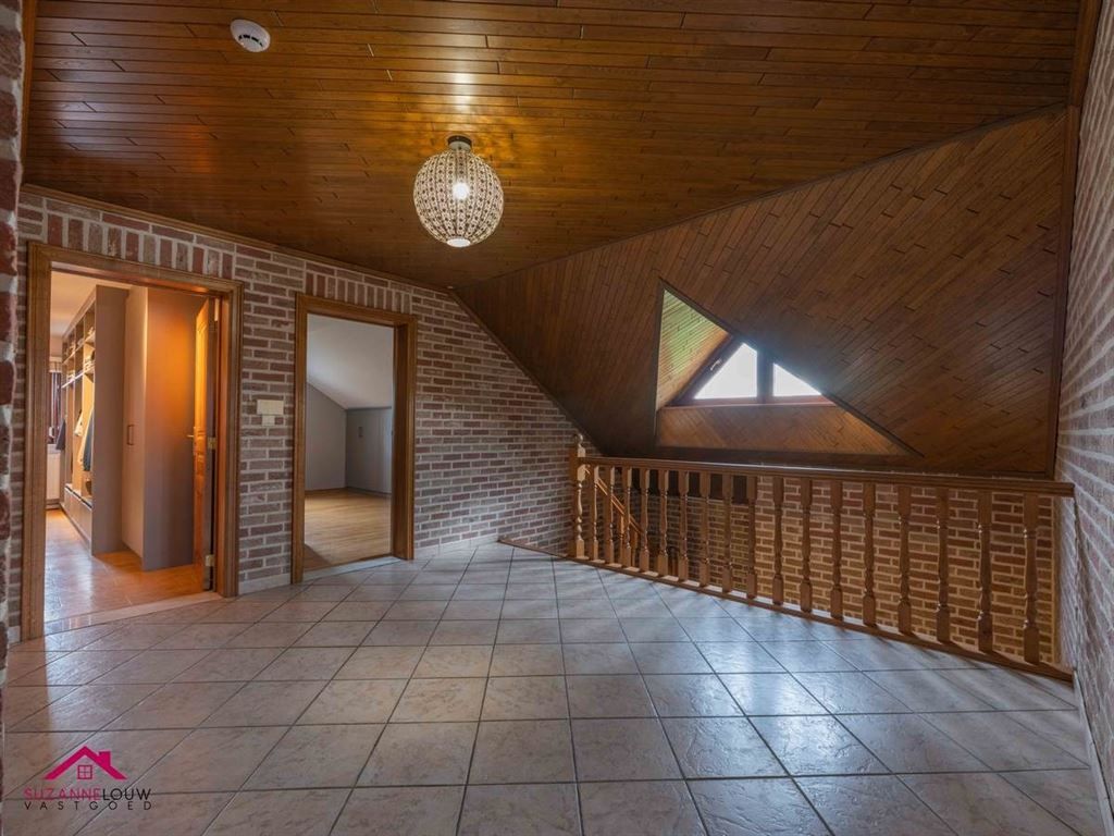 Instapklare vrijstaande woning foto 37