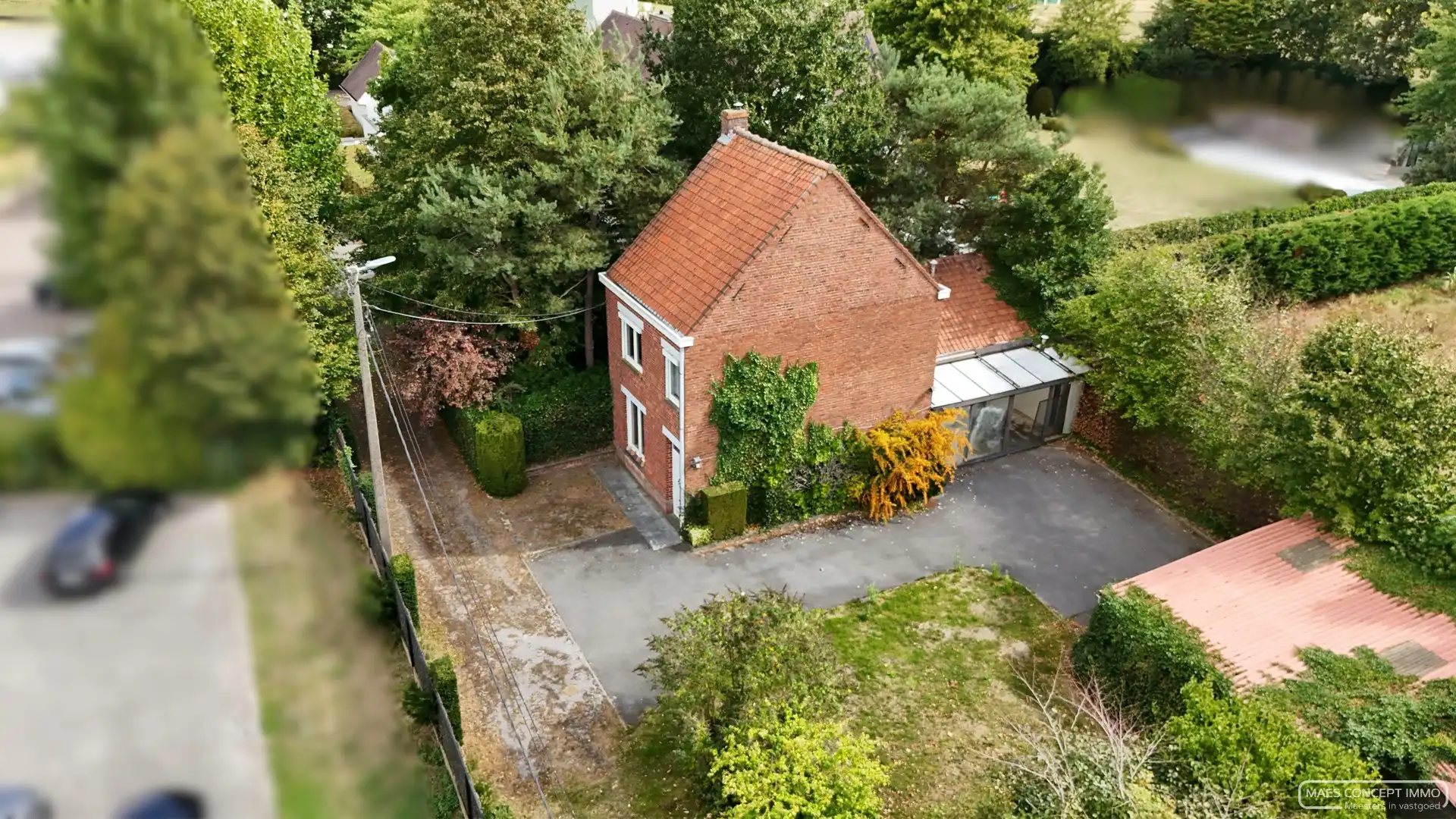 Te renoveren of af te breken woning te koop in Waregem foto 7