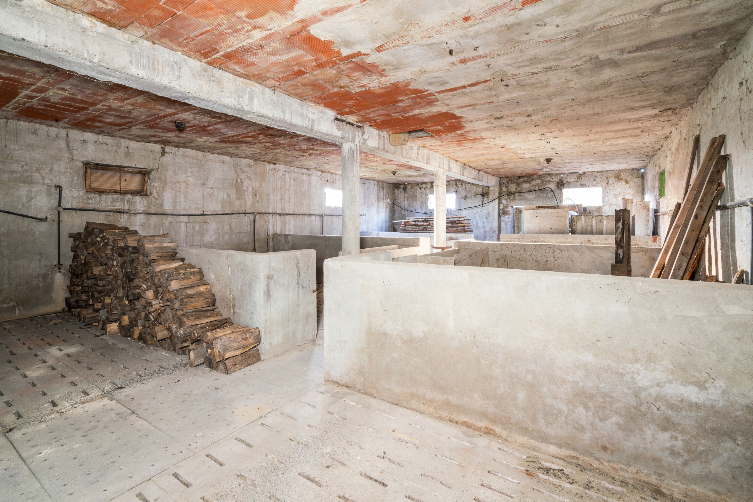 Te renoveren woning met zicht op de velden te Knesselare foto 13