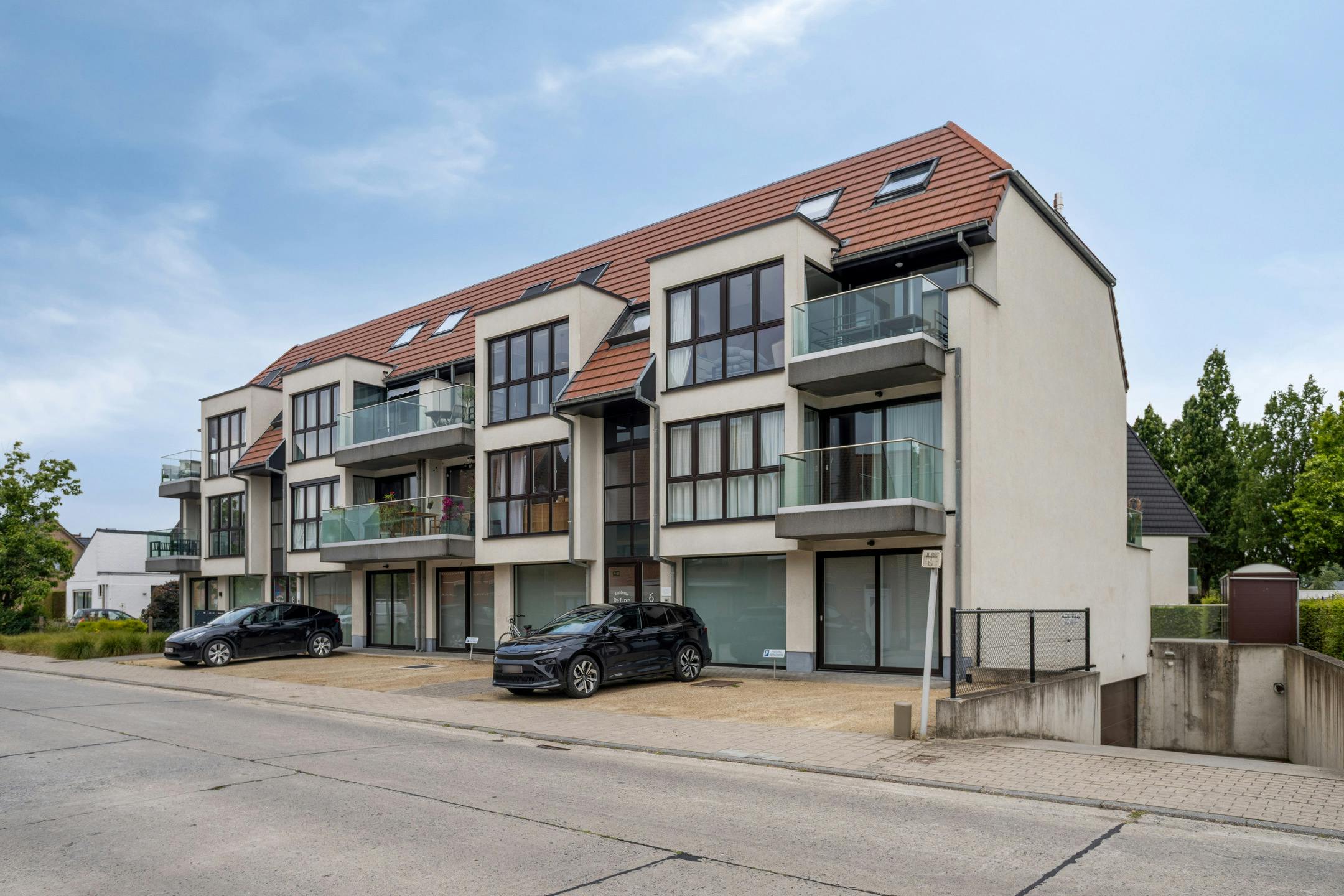 Instapklare, lichtrijke duplex te koop in hartje Aalter foto 2