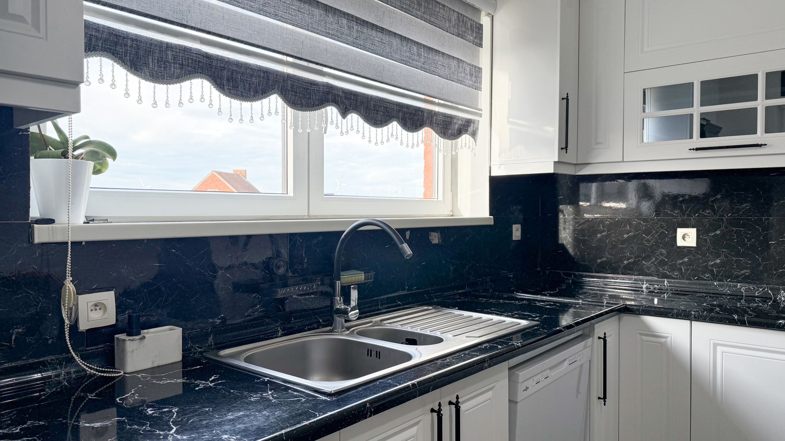 Ruim instapklaar duplex app in Paal, 108m², 3 slpks foto 12