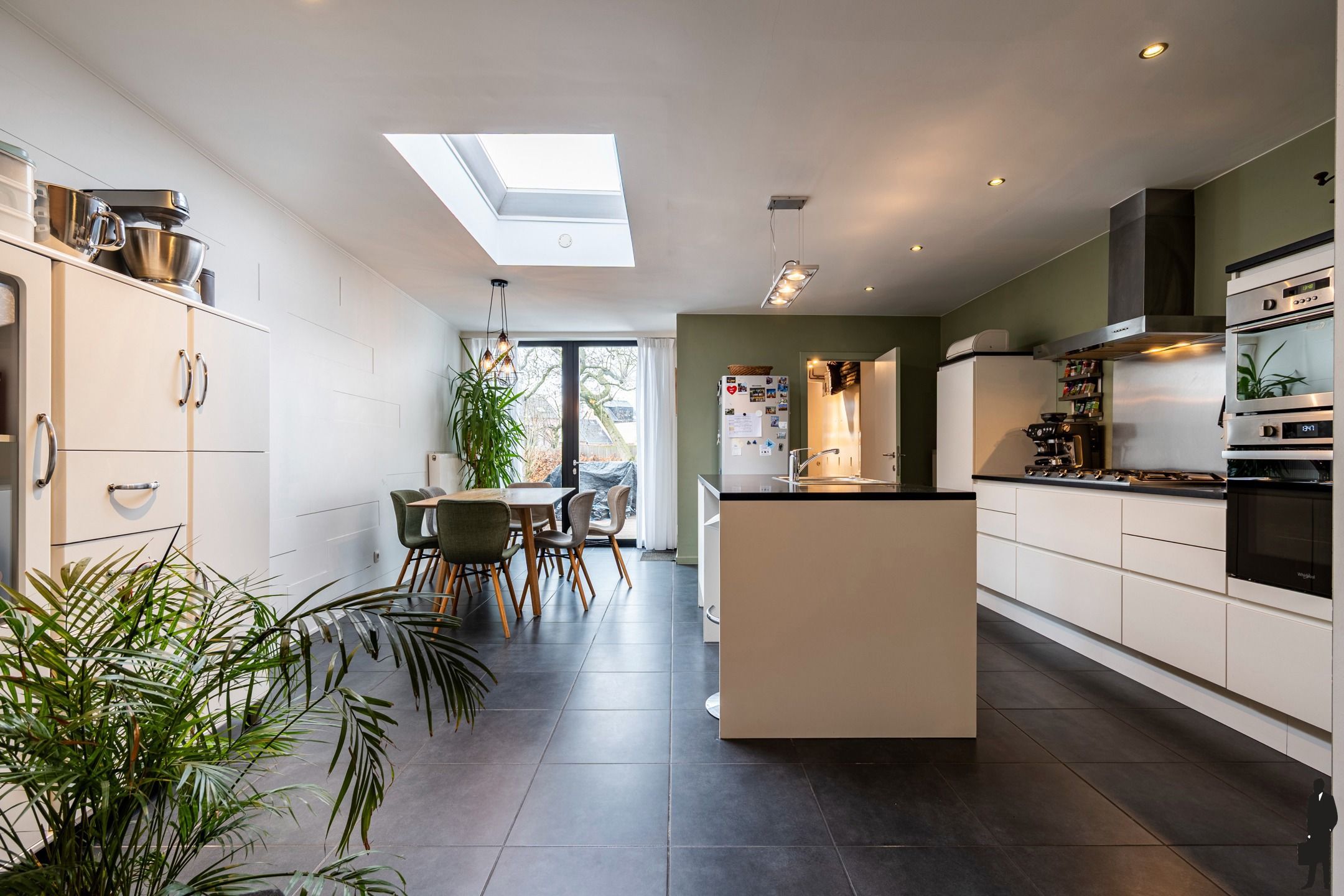 Charmante en instapklare woning met 4 slpks in Kontich foto 4