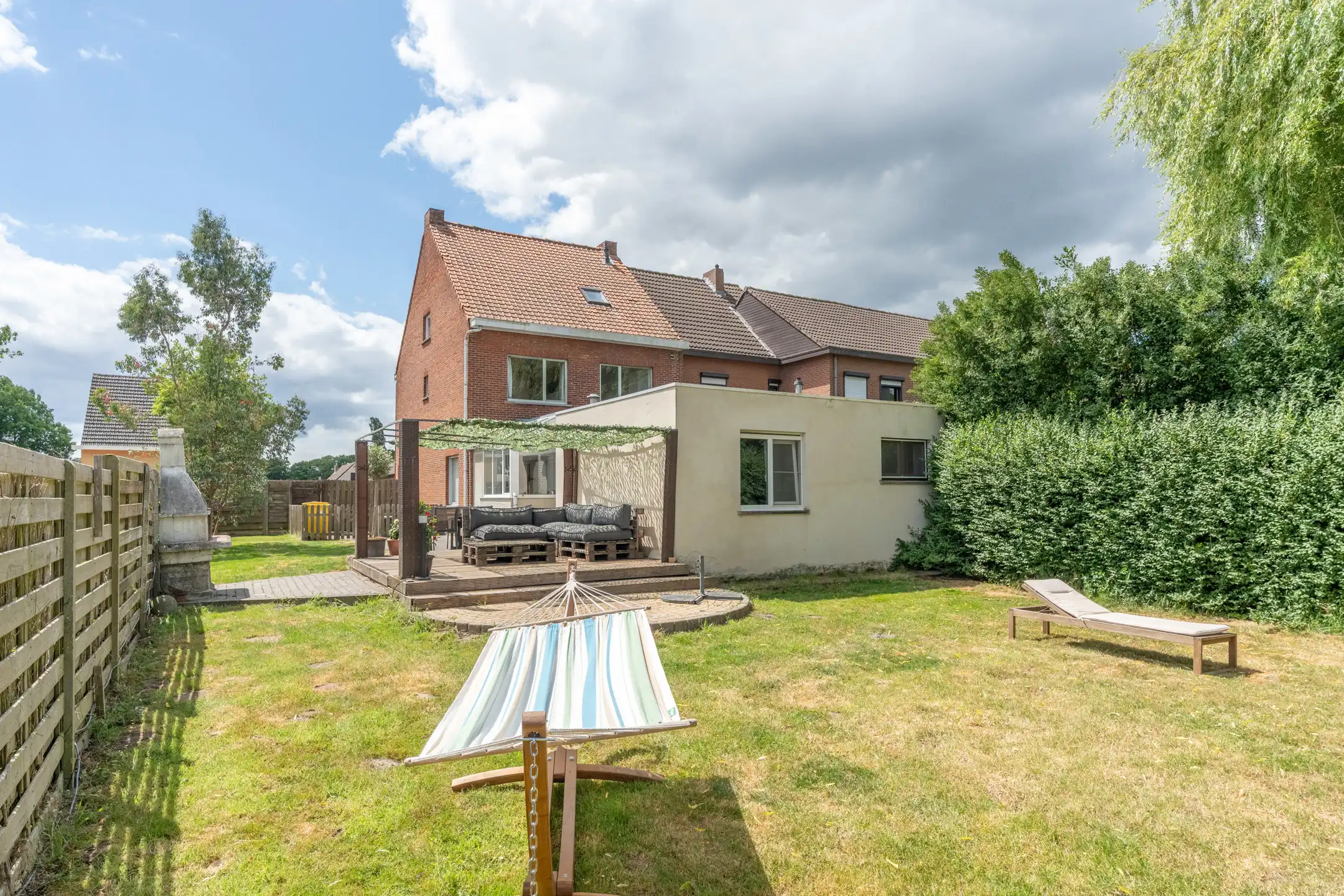 Woning met 6 slpks op 985m² perceel nabij centrum Merksplas. foto 3