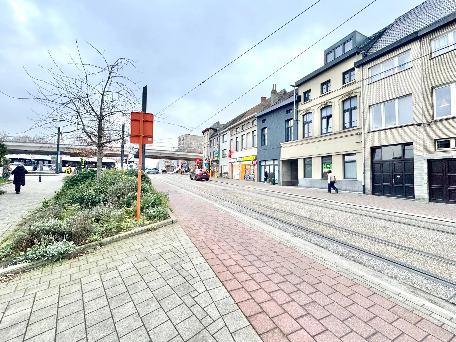1-SLAAPKAMERAPPARTEMENT | 1 PARKING | ZONNETERRAS | GENT ZUID foto 2