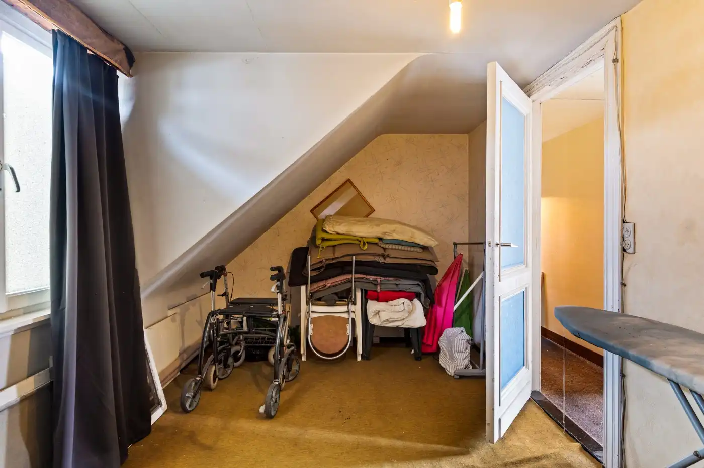 Te renoveren woning met 3 slpk., stadstuin en garage foto 19