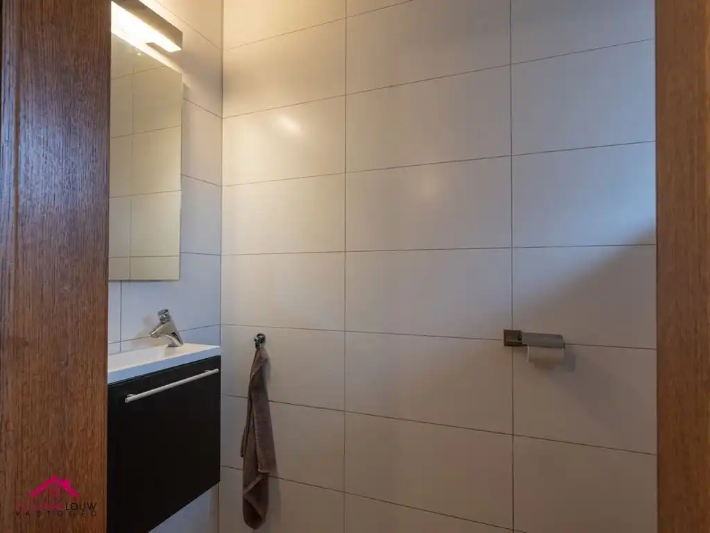 Charmante vrijstaande woning foto 16