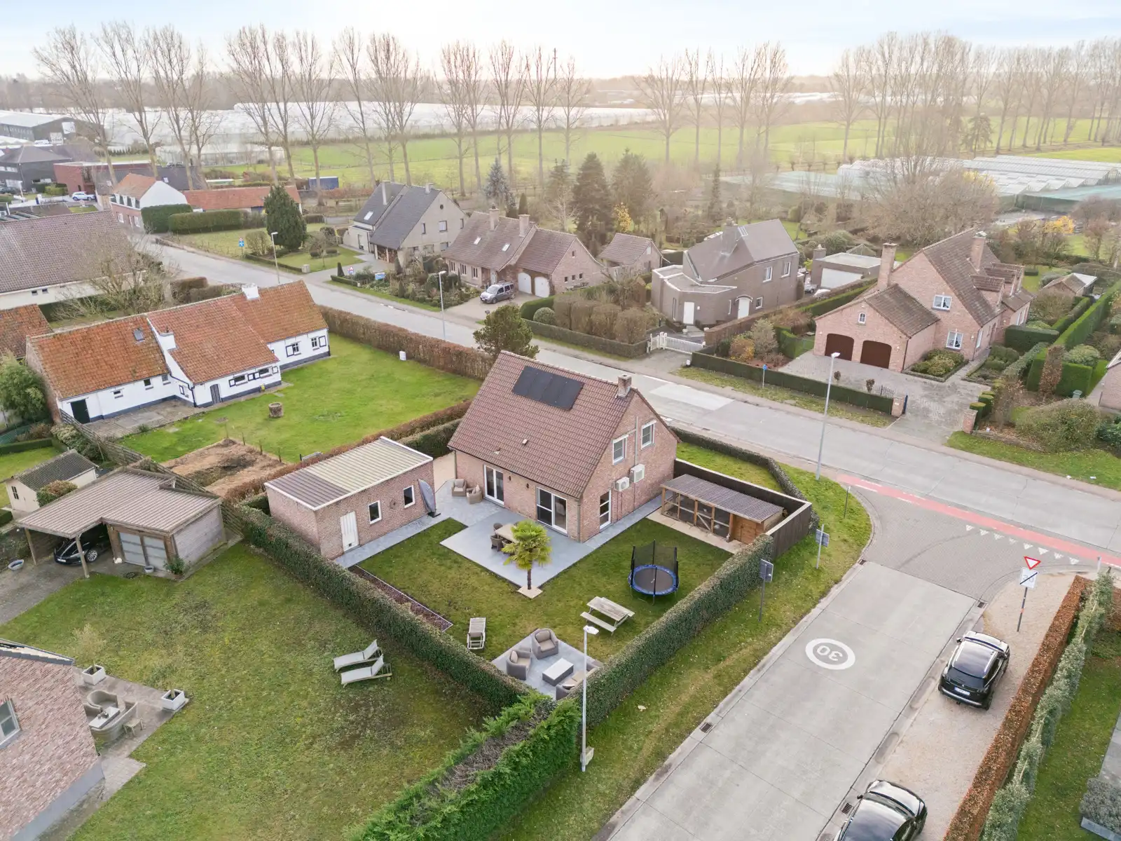 Energiezuinige gezinswoning met grote zuidgerichte tuin in Lochristi foto 27