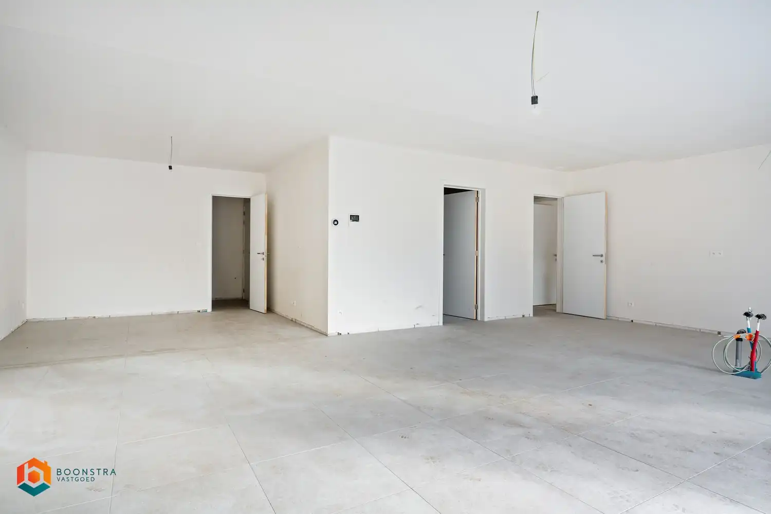 Ruim gelijkvloers app. met 3 slpkrs en tuin foto 6