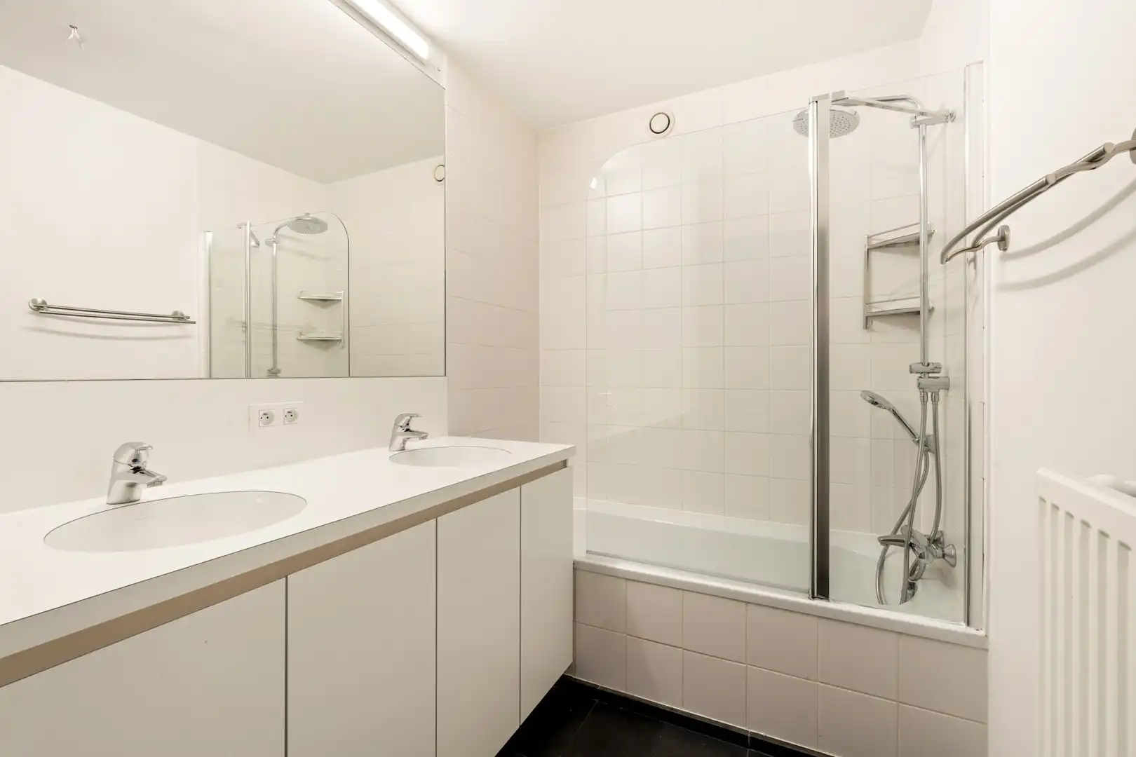 Prachtig appartement in groene en rustige omgeving inclusief autostaanplaats foto 6