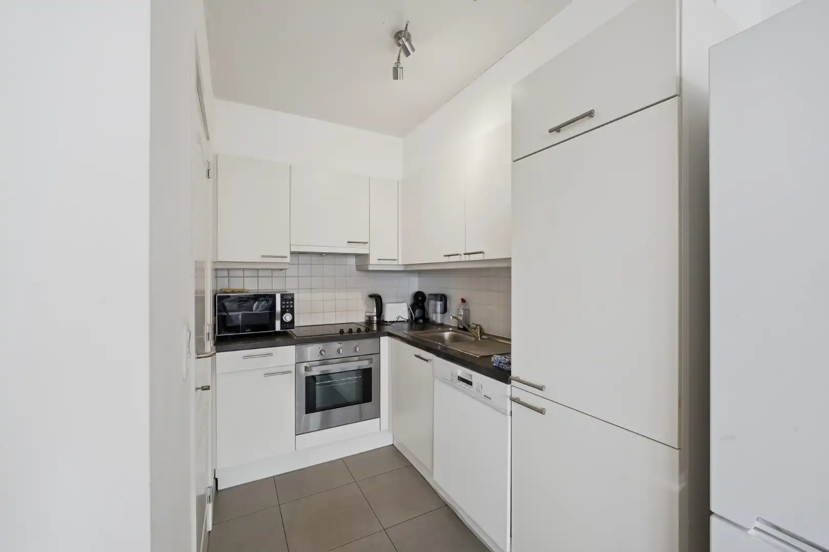 Lichtrijk 2-slaapkamerappartement met prachtig open uitzicht in Oostende foto 8