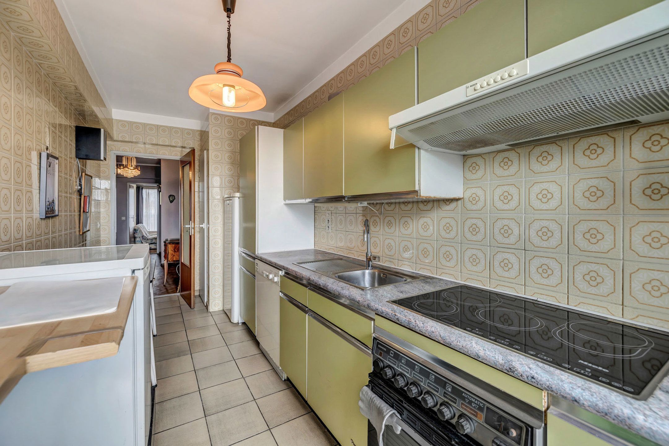 3-slaapkamer-appartement te koop in Molenbeek! foto 10