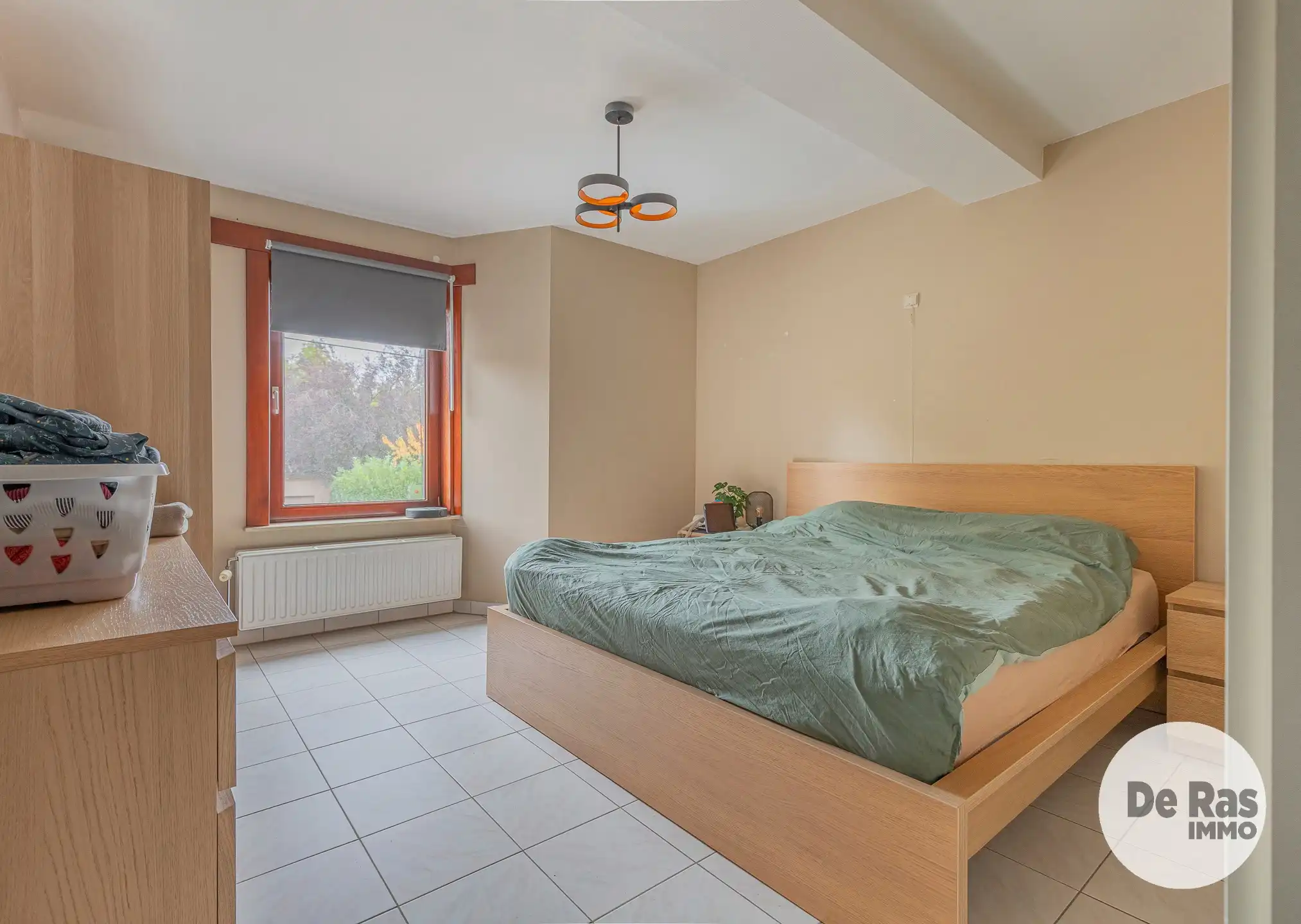 HERZELE-Schitterend 2-kamer App van 118m³ met terras/garage foto 12