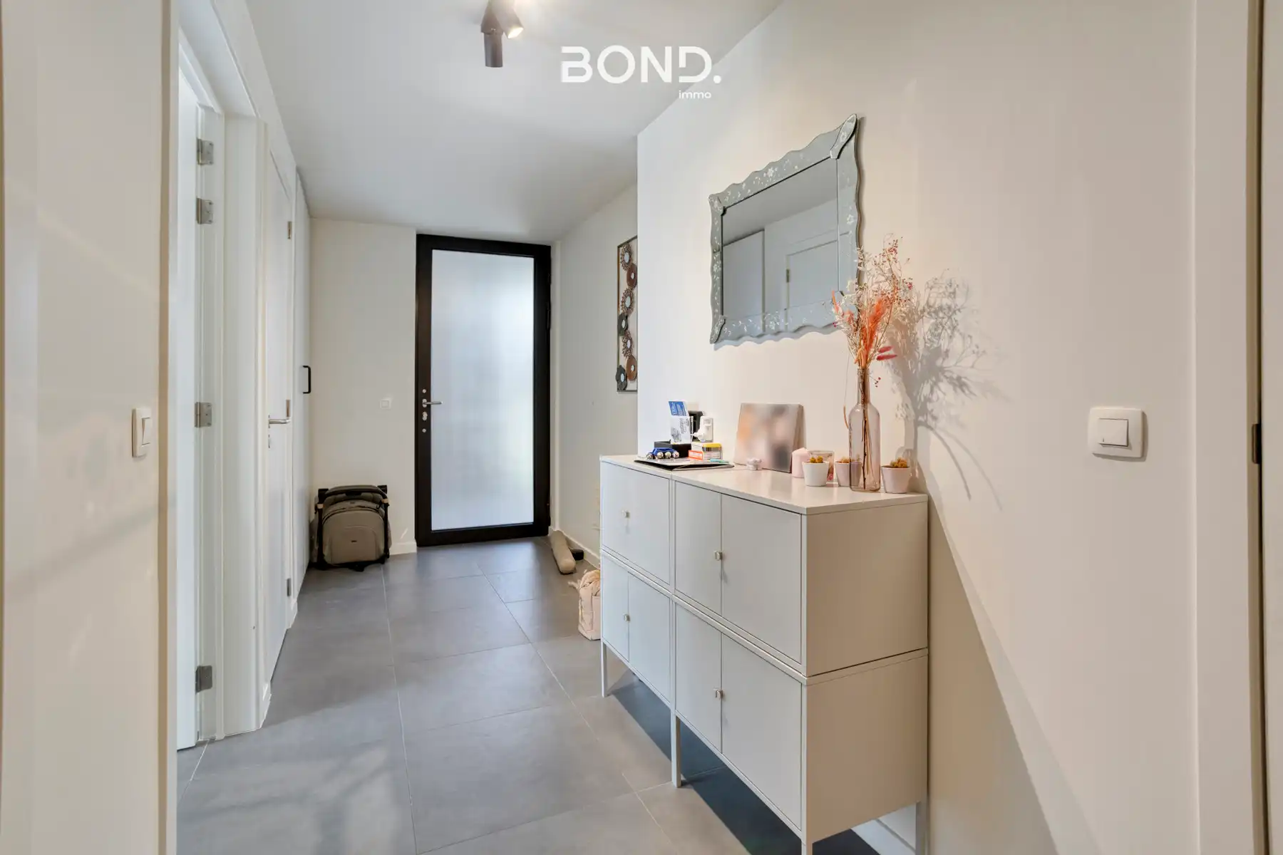 Instapklaar 2-slaapkamerappartement foto 5