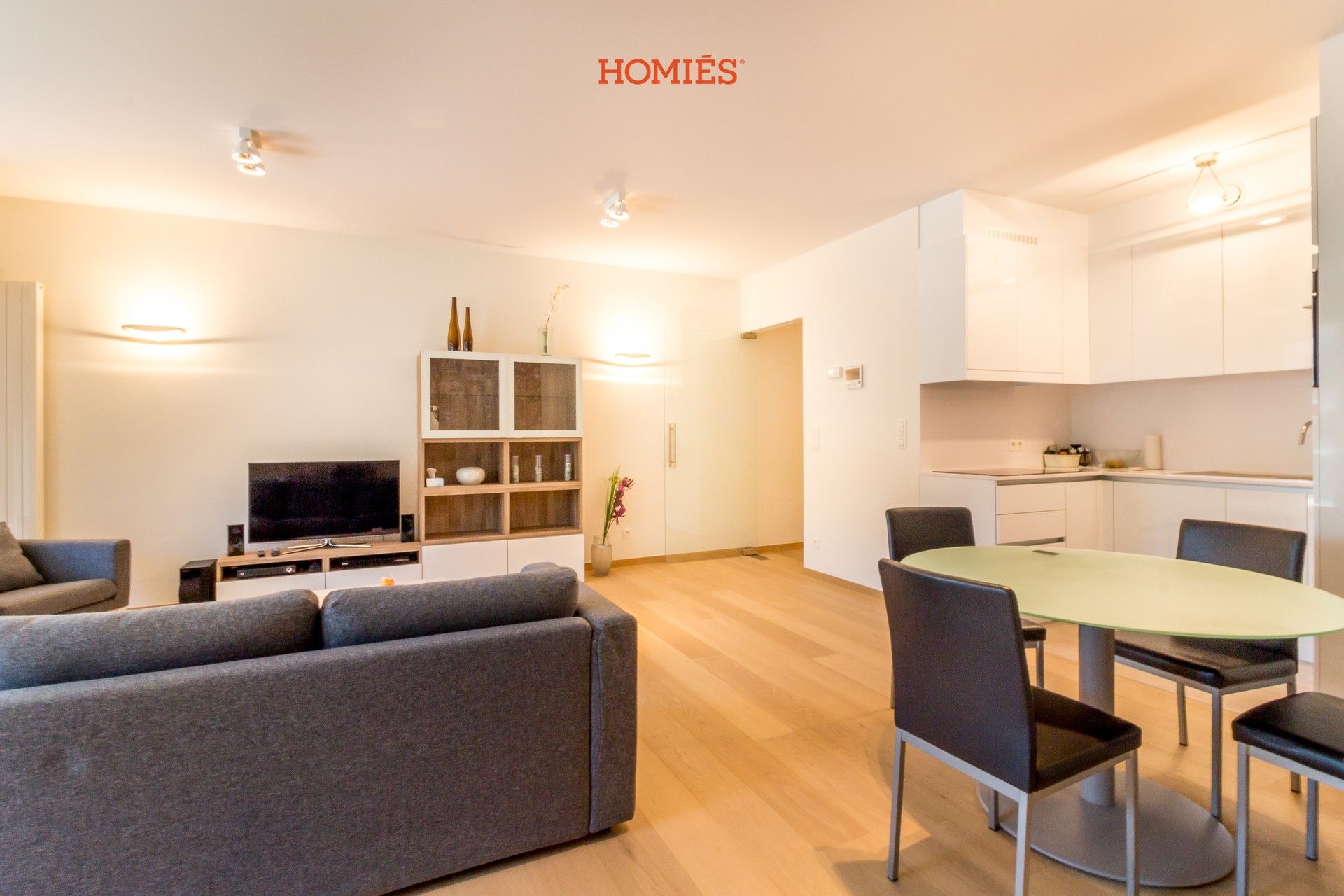 Modern appartement te huur aan het Sluispark foto 9