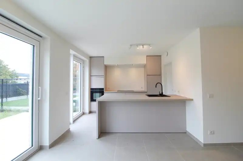 Energiezuinige nieuwbouwwoning te huur in rustige wijk te Lokeren foto 4