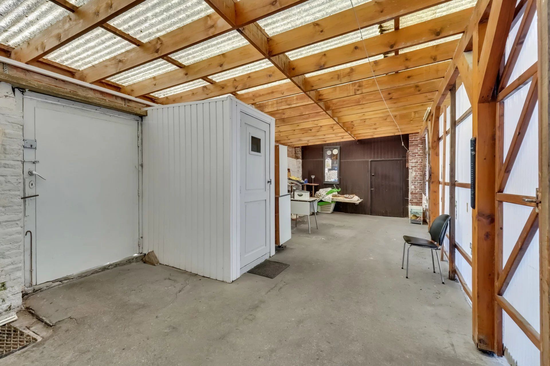 Te renoveren, landelijk gelegen woning/ projectgrond foto 16