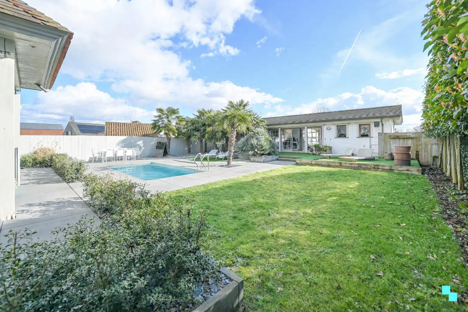 Kwalitatieve villa met zwembad foto 15