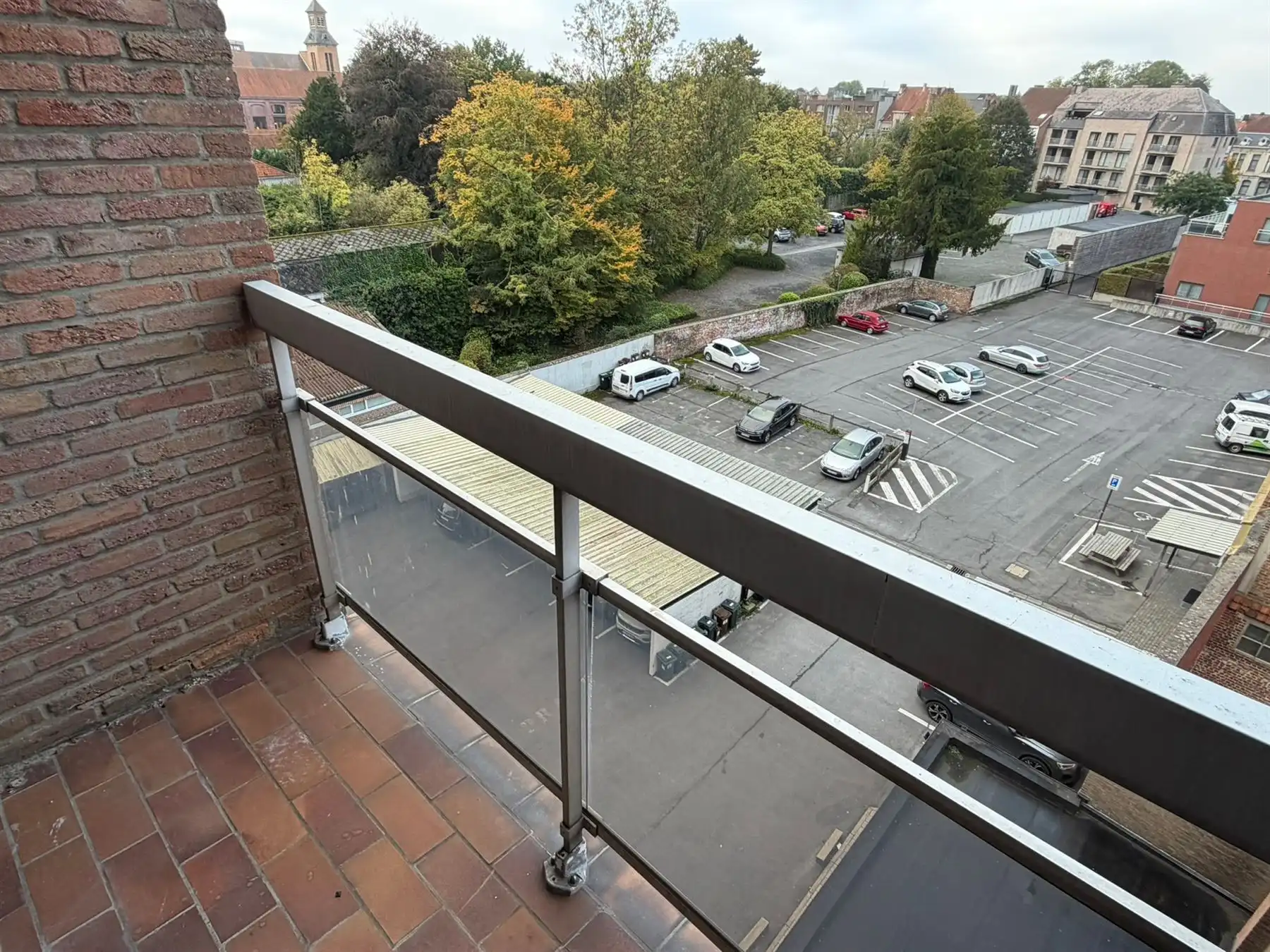 Gezellig appartement met 1 slaapkamer en parking foto 12