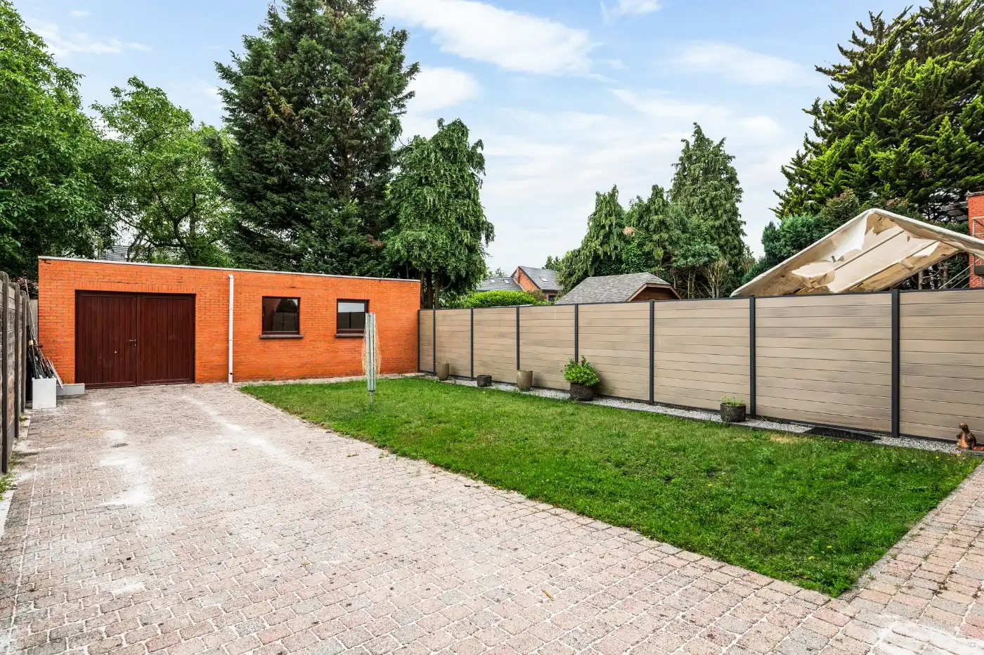 Centraal gelegen beletage-woning met 3 slpk., inpandige garage en tuin foto 19