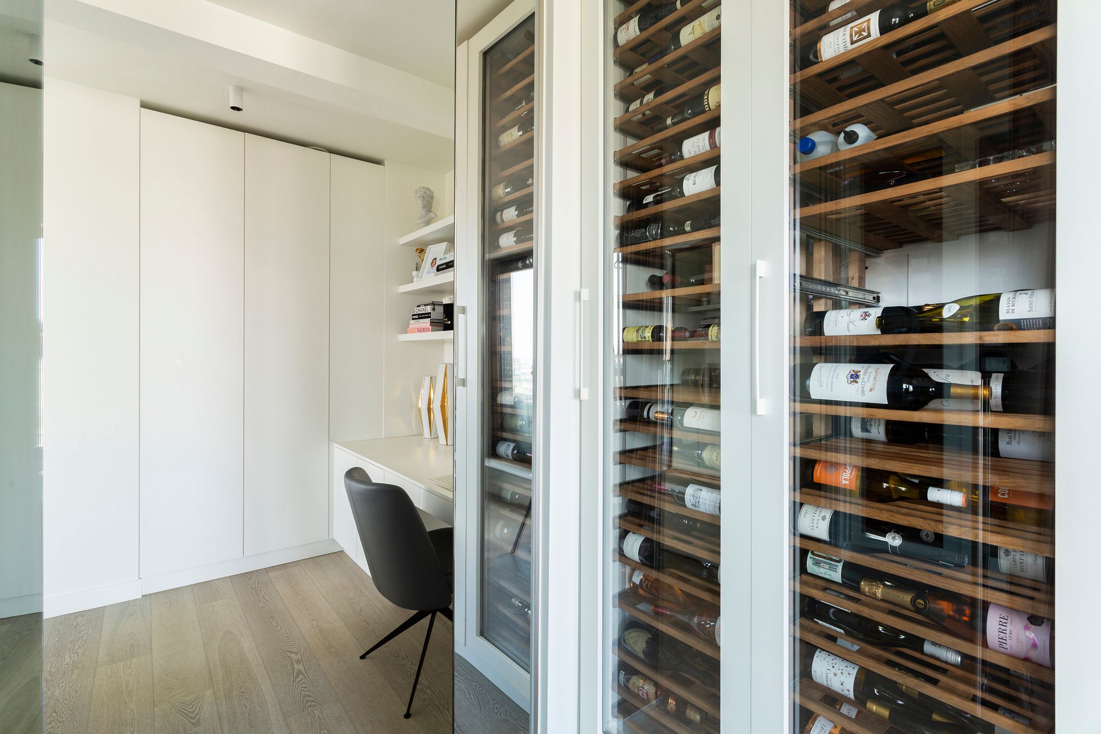 luxeappartement met spectaculaire zichten op 20e verdieping foto 16