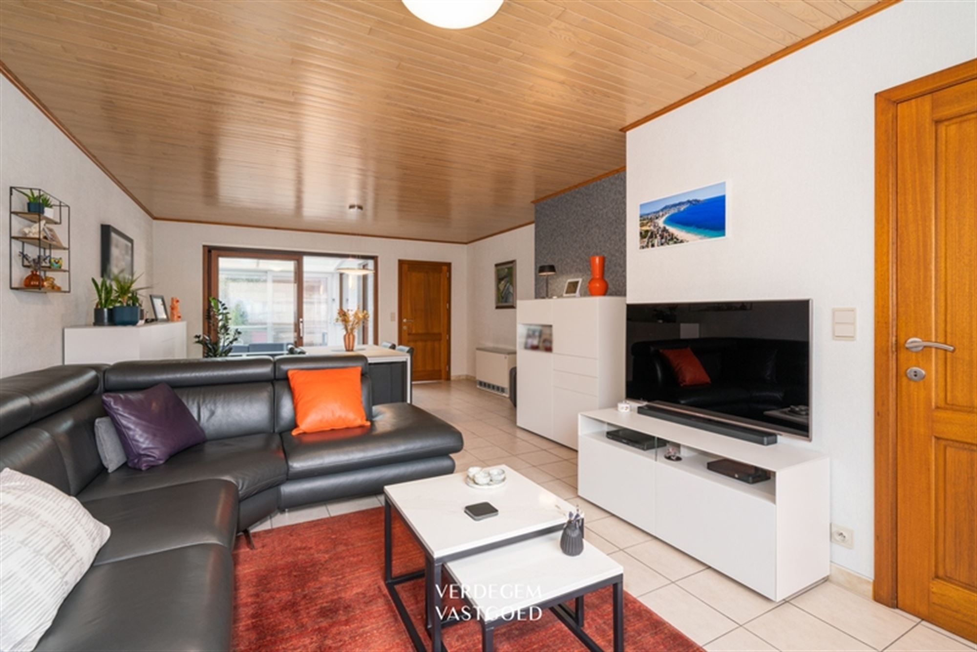 Instapklare gezinswoning met 3+1 slaapkamers op toplocatie in Mariakerke foto 2