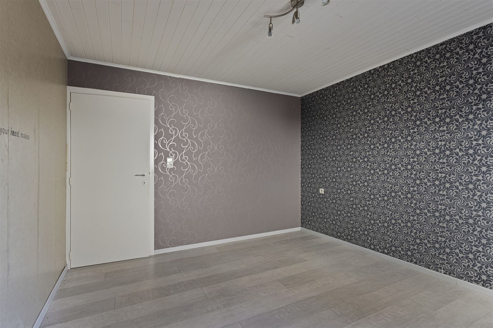 TE KOOP: Handelshuis op 7a33ca te Zonhoven! foto 14