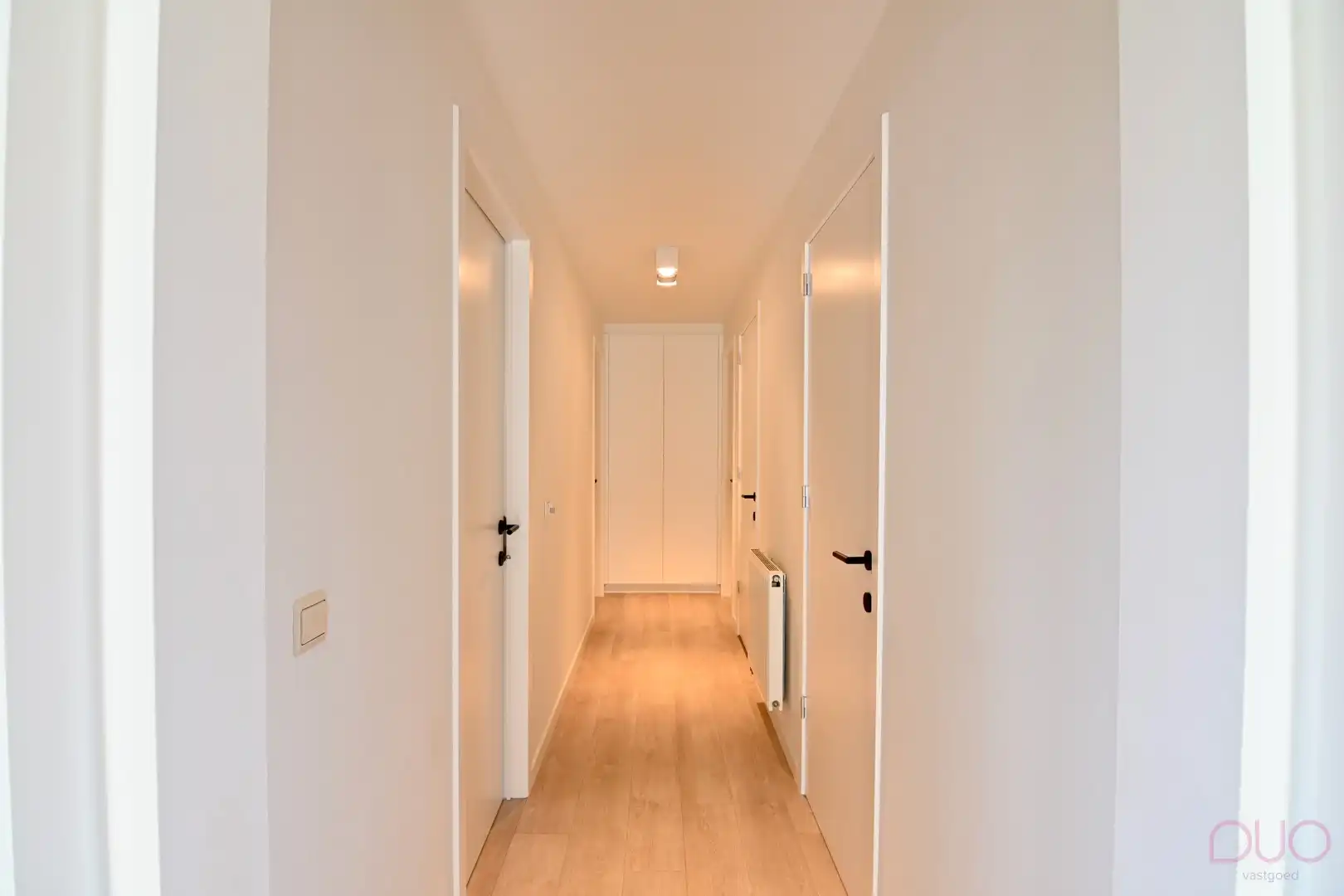 Ontdek ongeëvenaarde luxe en ruimte in deze prachtige villa in het rustige Herk-de-Stad. foto 15