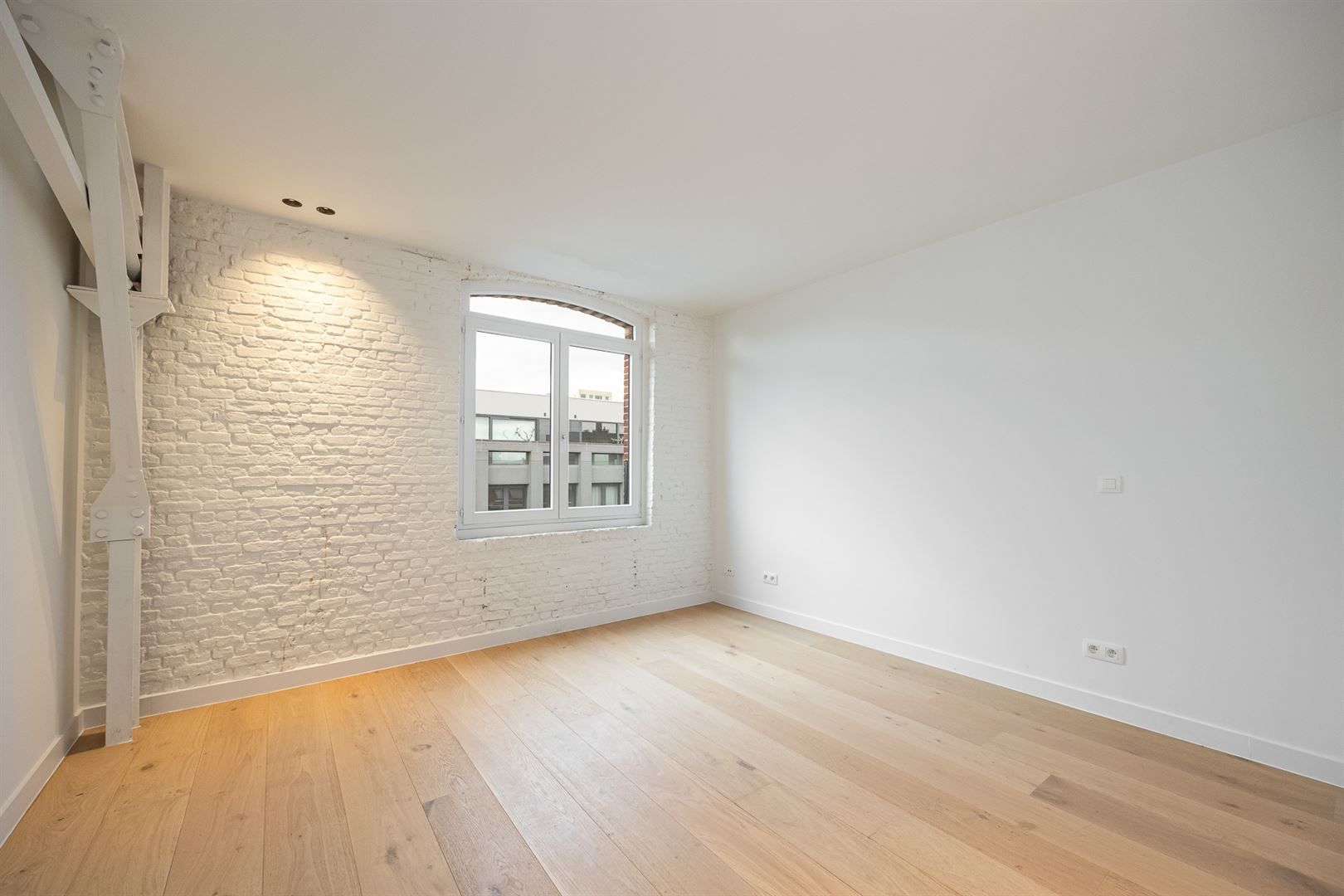 Iconische loft aan het begeerde Eilandje foto 17