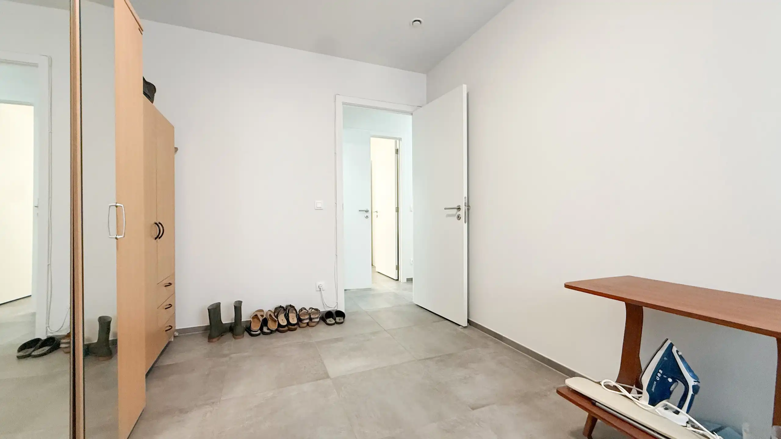 Recent appartement met 2 slpks, parking en berging! foto 20