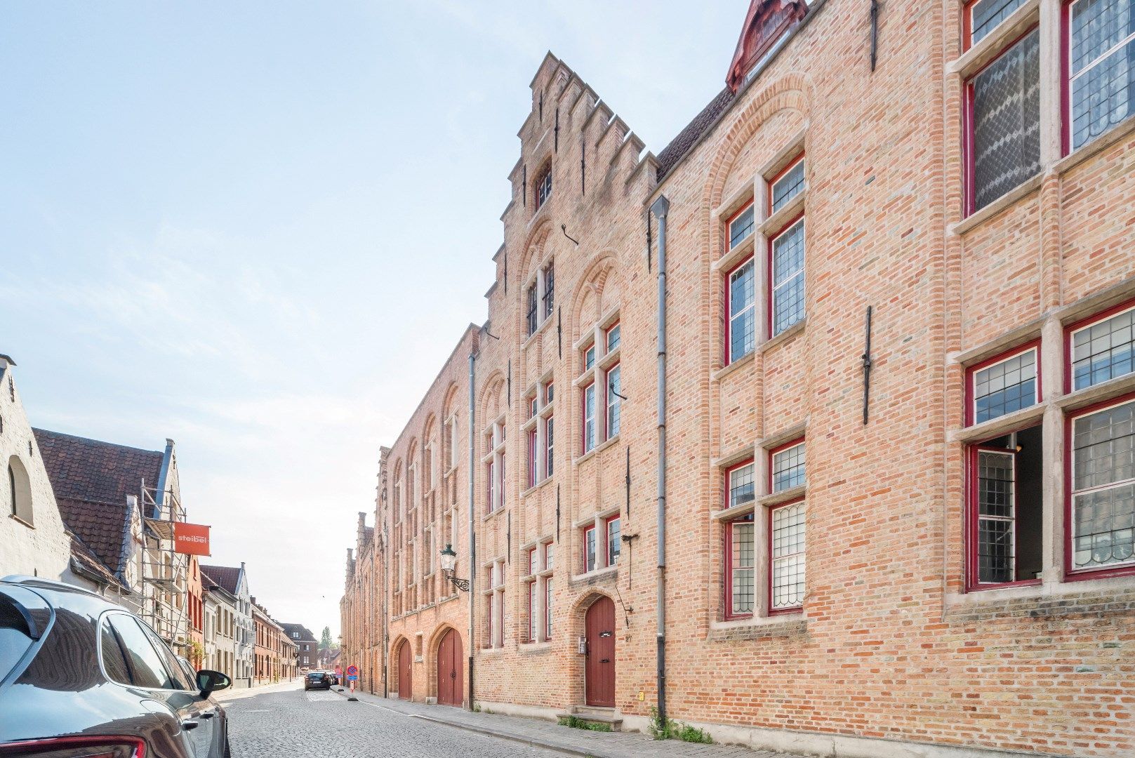 Stijlvol appartement met 2 slaapkamers in centrum Brugge foto 2