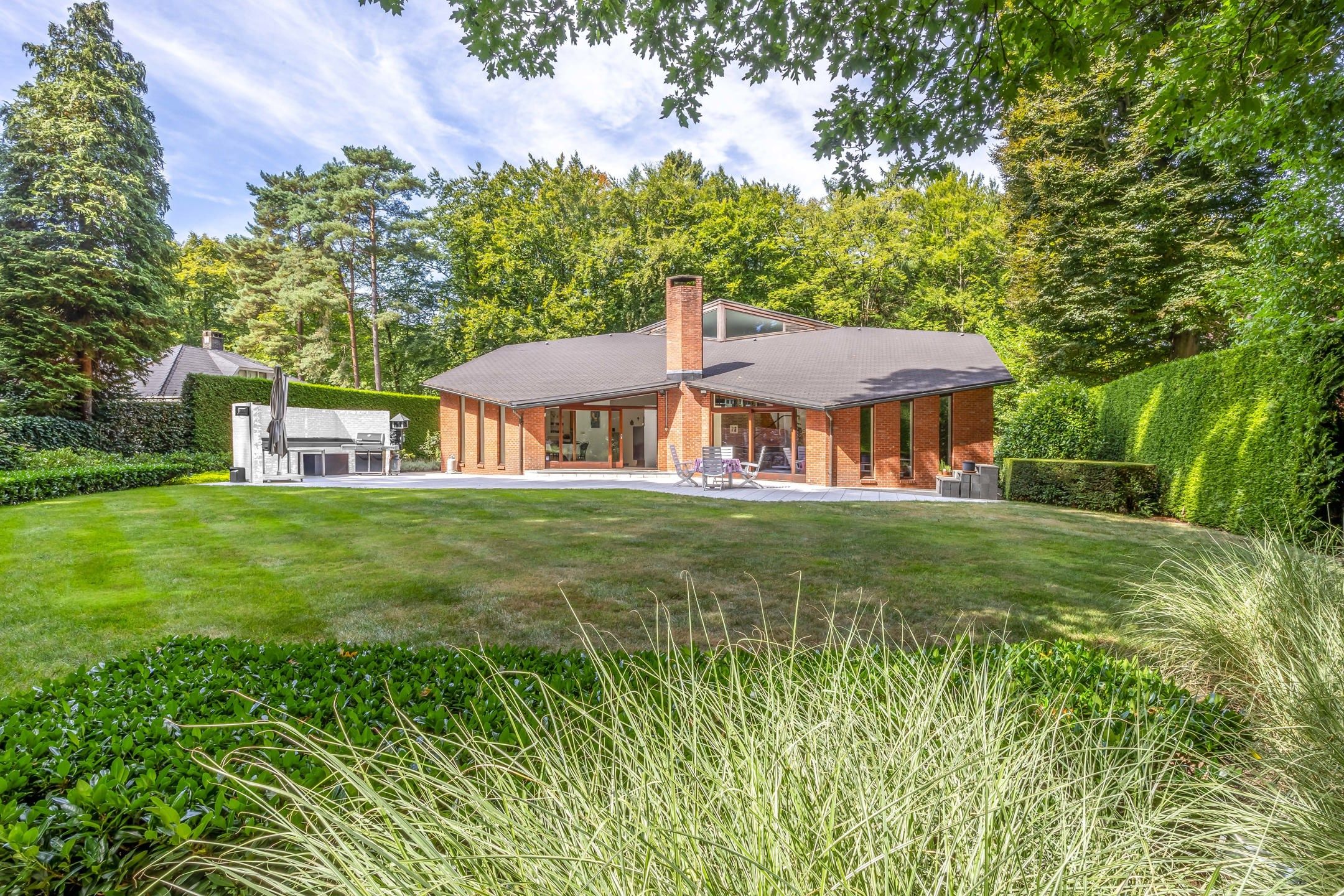 Architecten laagbouwwoning in groene, idyllische omgeving foto 21