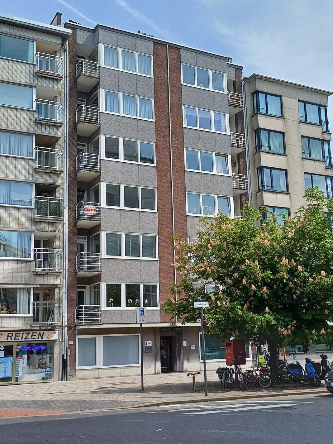 Ruim appartement met open zicht op het Prinses Clementinaplein! foto 16