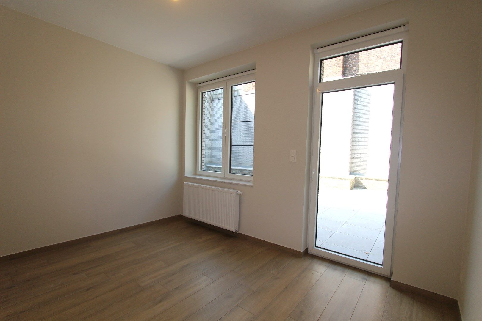 LUXE GELIJKVLOERS APPARTEMENT MET GROOT TERRAS foto 13