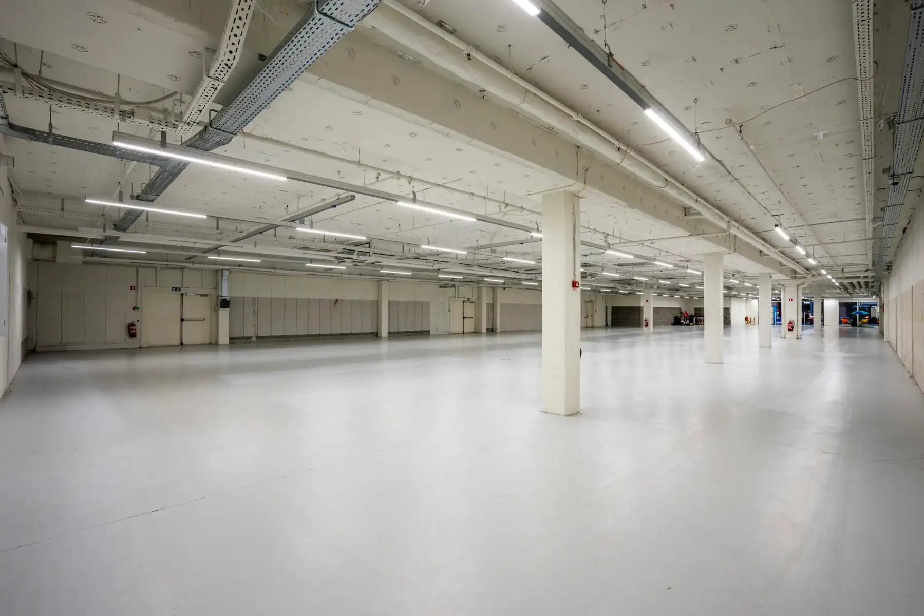 Commerciële toplocatie in Shopping Den Tir foto 5