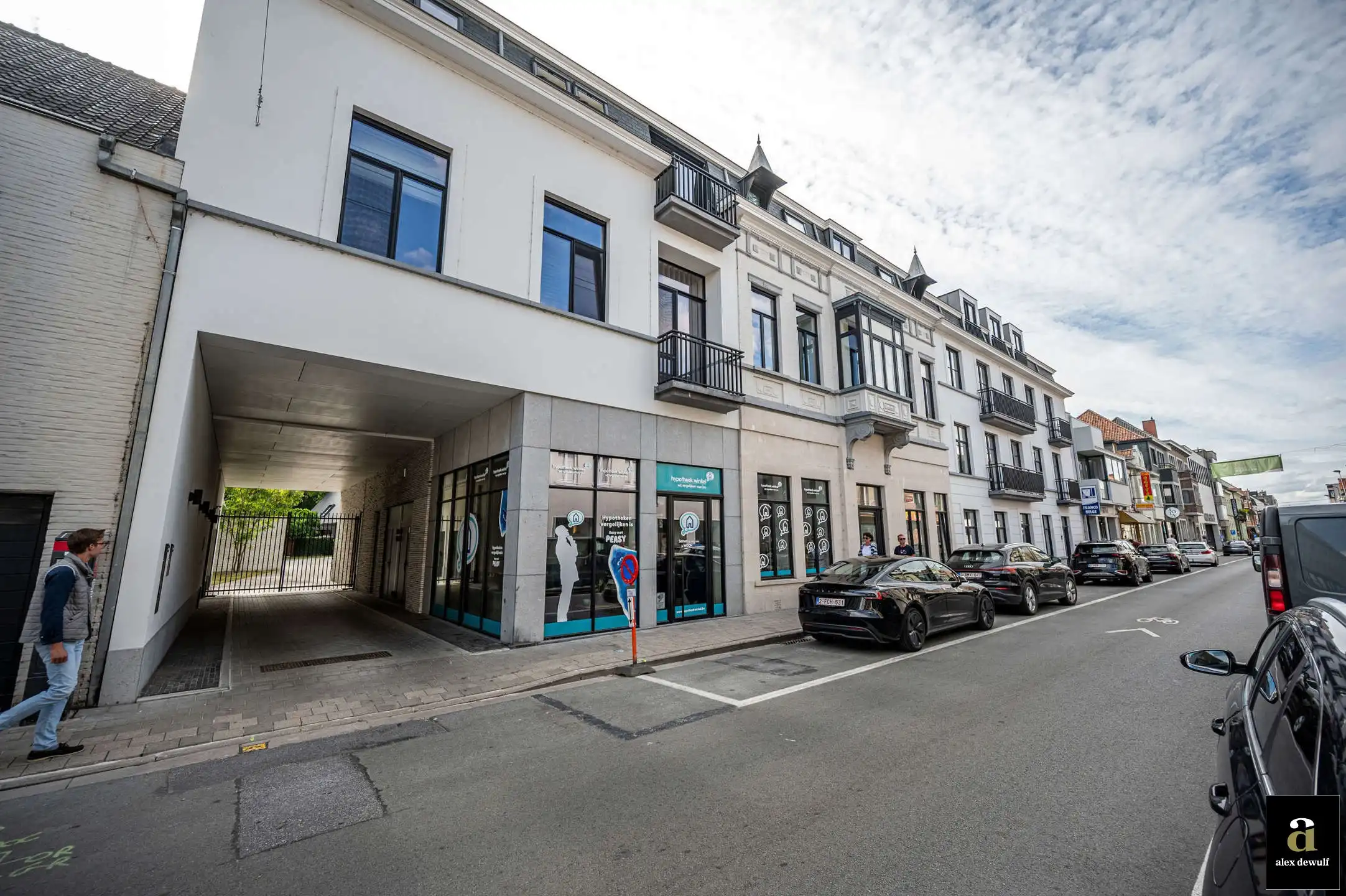 Recent appartement met groot terras, centrum Waregem [Stationsstraat]. foto 27