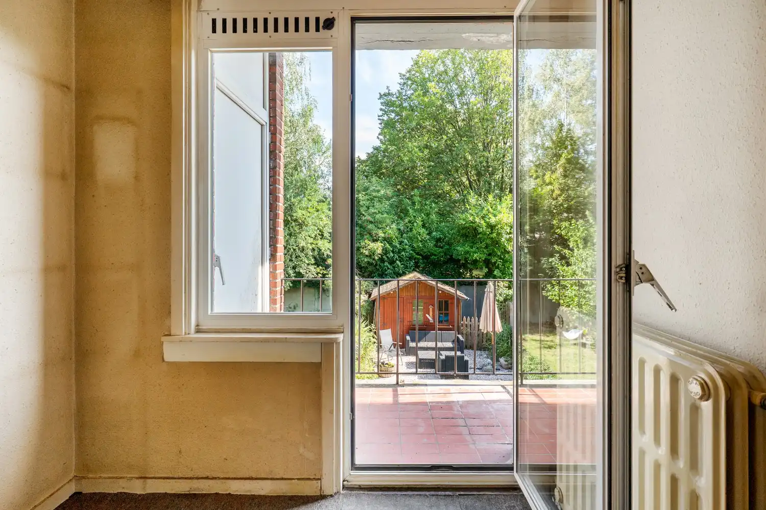 Te renoveren 2 slaapkamer appartement te Deurne foto 13