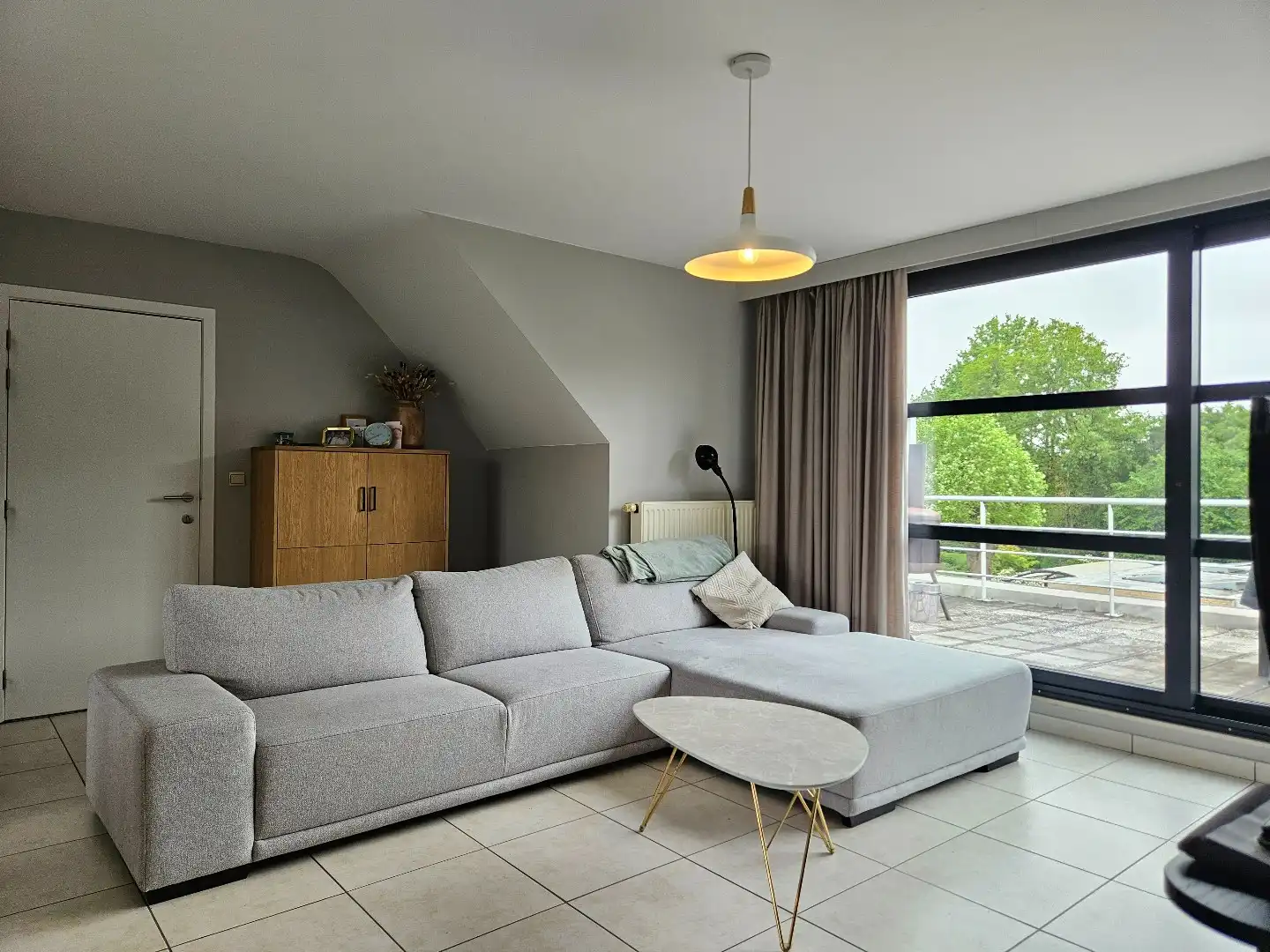 Dakappartement met 2 slaapkamers in het centrum van OLV-Olen! foto 2