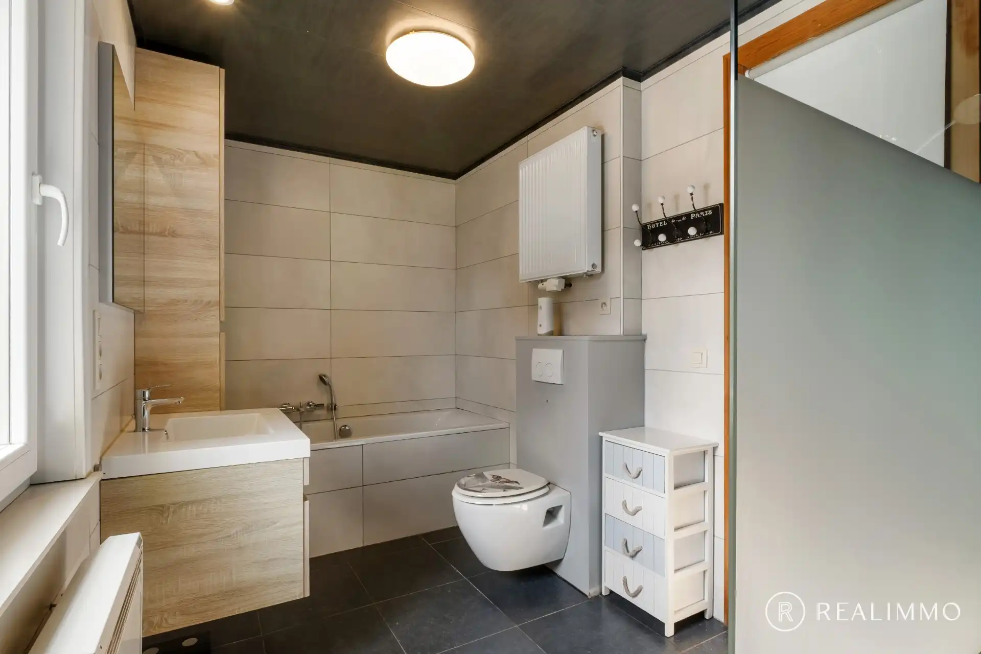 Gerenoveerde landelijk gelegen woning op 1731 m² foto 13