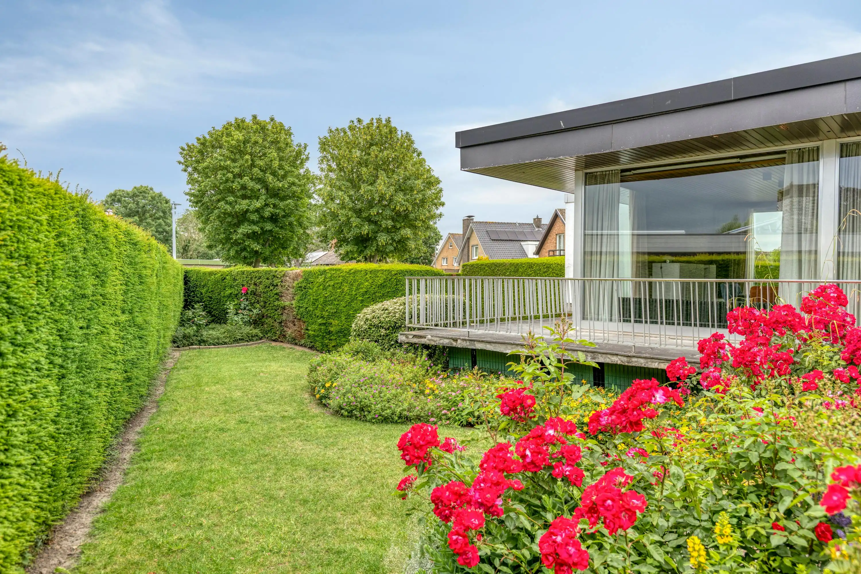 Stijlvol huis te koop in Veurne foto 23