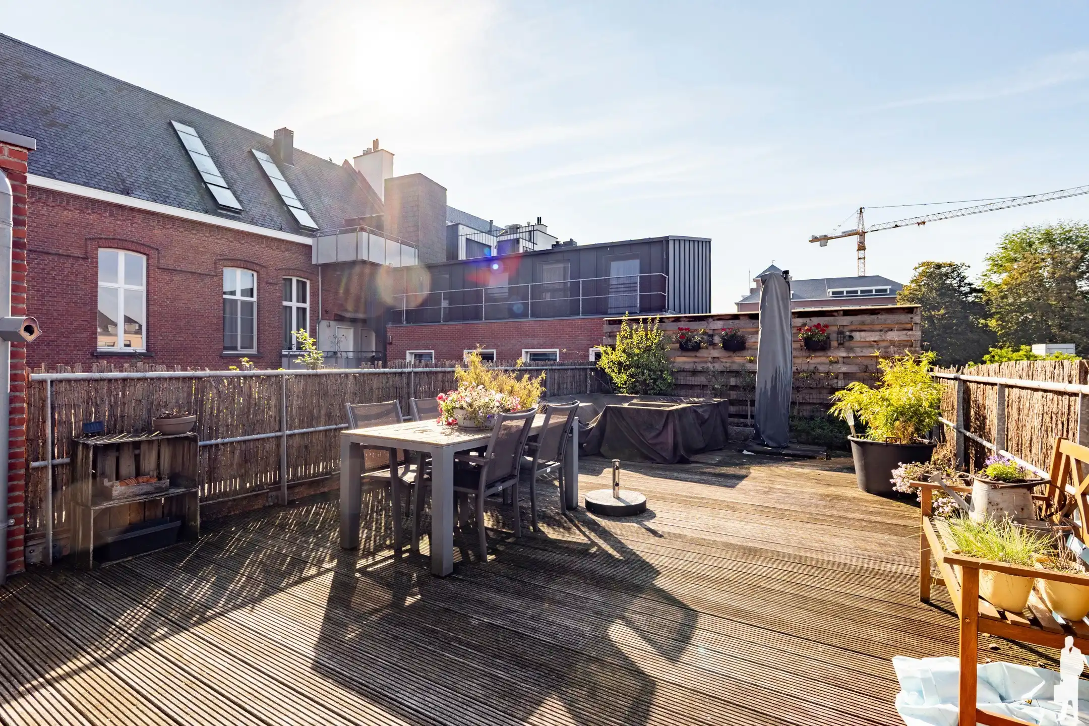 Duplexappartement met ruim terras (50m²!) gelegen in centrum van Hoogstraten foto 2