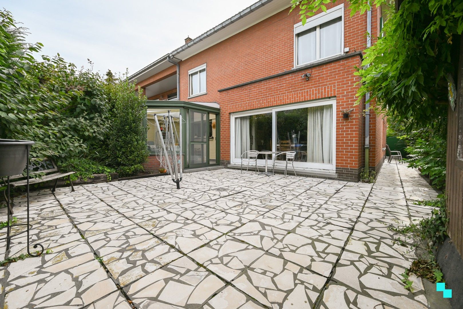 Zeer ruime HOB met vier slaapkamers te Heule foto 14